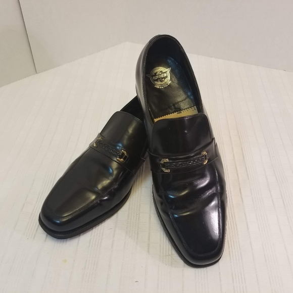 EUC. Florsheim Casual Dress Slip On's Size 11D - Picture 2 of 8